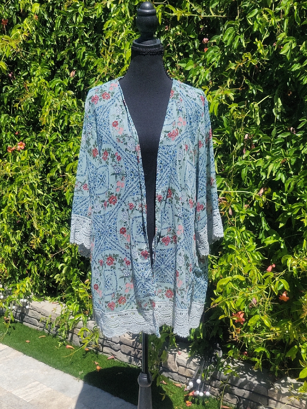 Boho Festival Floral Lace-Trim Open Kimono Cardigan in Sage Blue 1X